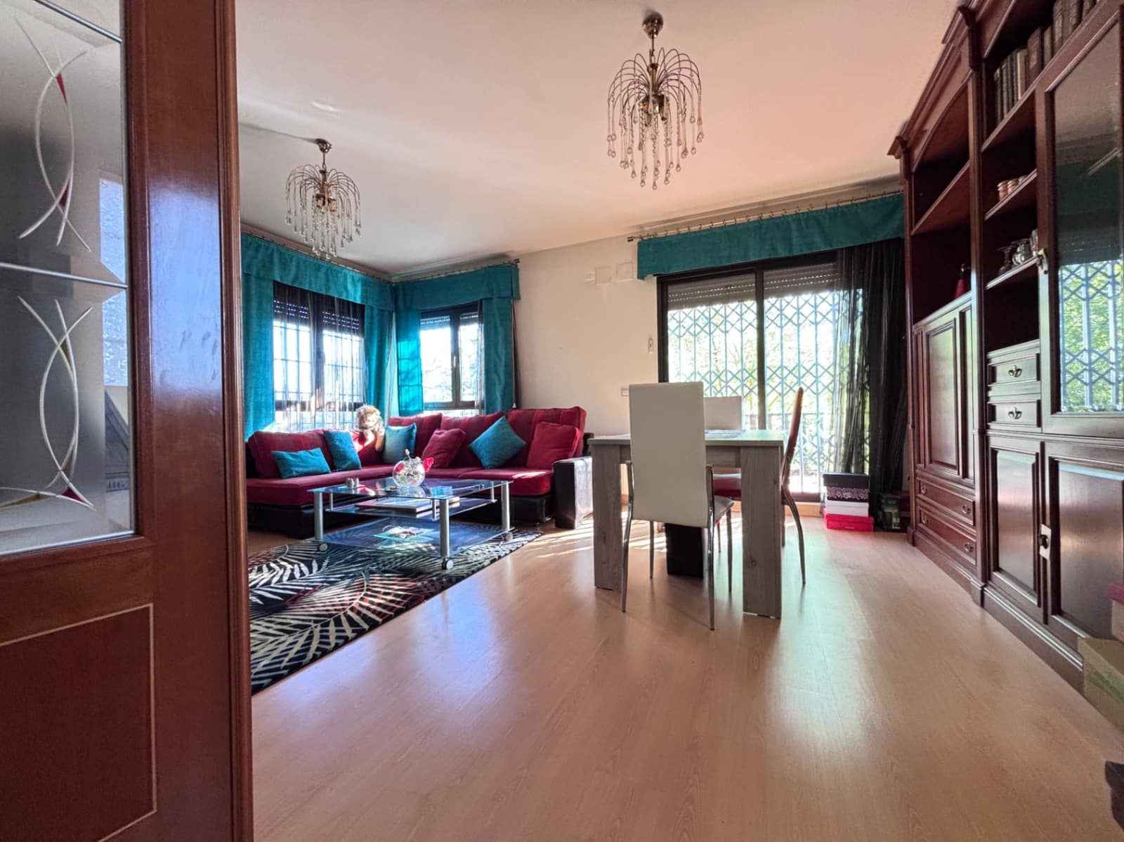 4 bedroom Villa for sale in Muro de Alcoy with garage - € 225,000 (Ref: 9937417)