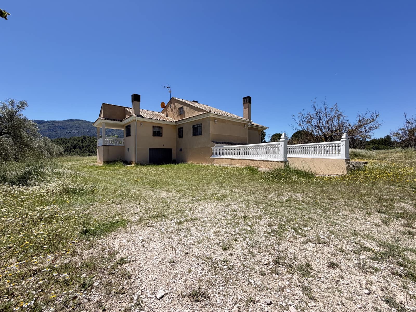 6 sovrum Villa till salu i Alcoy / Alcoi med garage - 549 999 € (Ref: 9938807)