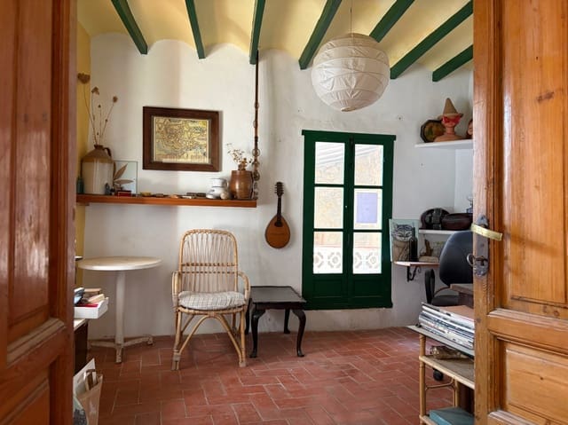 3 quarto Casa em Banda para venda em Tollos com garagem - 105 000 € (Ref: 9940779)