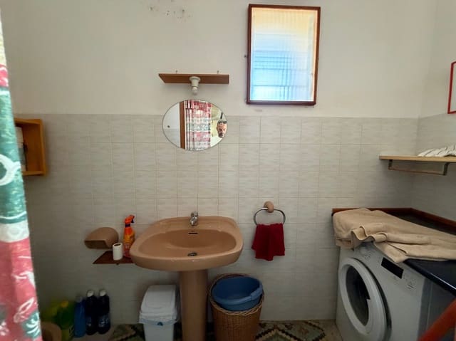 3 quarto Casa em Banda para venda em Tollos com garagem - 105 000 € (Ref: 9940779)