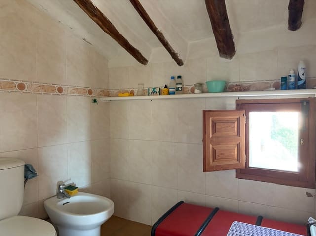3 quarto Casa em Banda para venda em Tollos com garagem - 105 000 € (Ref: 9940779)