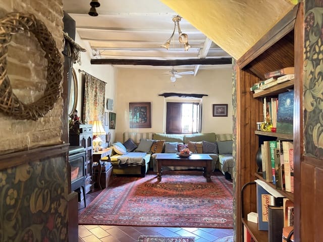 Finca/Casa Rural de 4 habitaciones en Alcoy / Alcoi en venta con piscina - 200.000 € (Ref: 9996564)