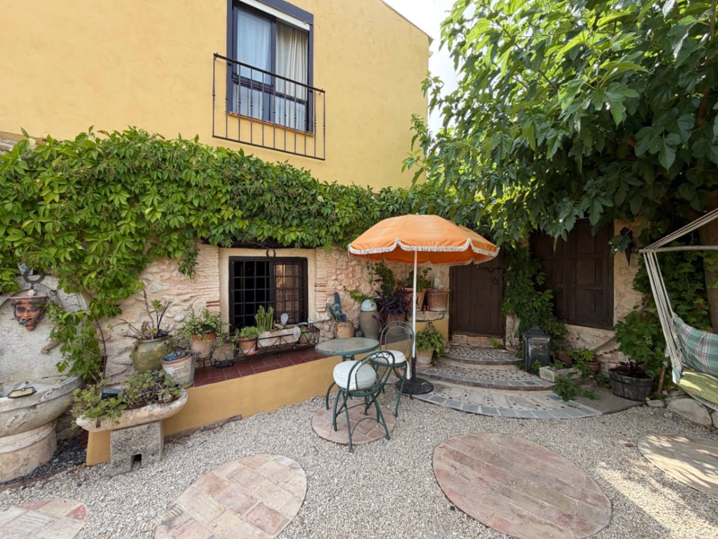 4 chambre Villa/Maison à vendre à Alcoy / Alcoi avec piscine garage - 200 000 € (Ref: 9996564)