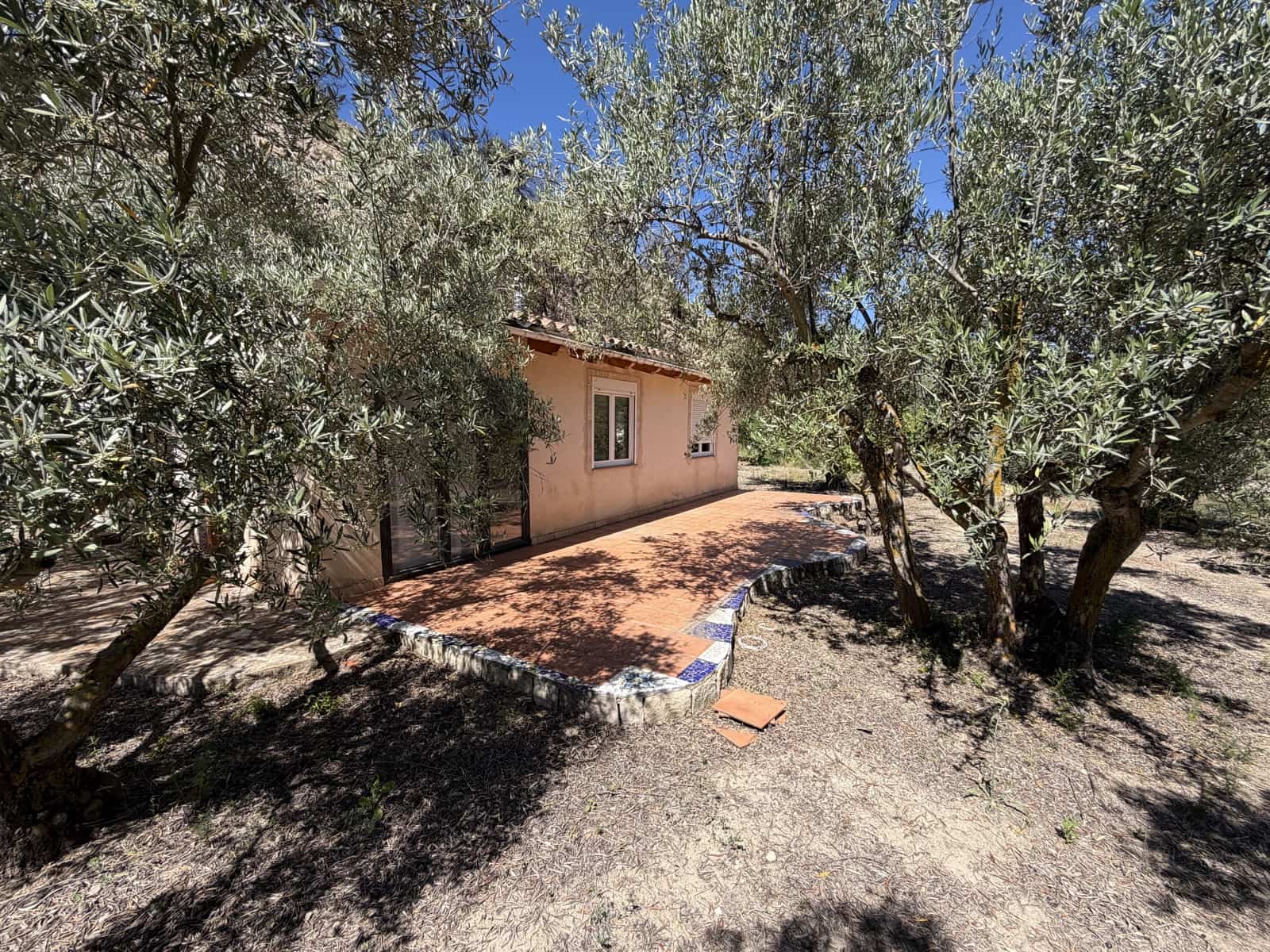 2 makuuhuone Maalaistalo myytävänä paikassa Alcoleja - 50 000 € (Ref: 9997561)