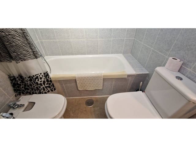 1 slaapkamer Appartement te huur in Benalmádena met zwembad - € 1.300 (Ref: 10026688)