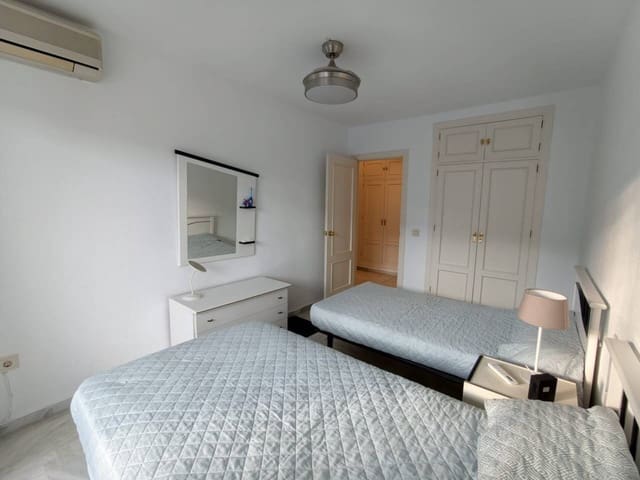 2 soverom Leilighet til salgs i Torremolinos med svømmebasseng garasje - € 425 000 (Ref: 10101347)