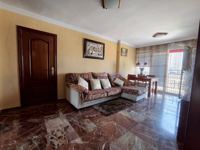 3 bedroom Apartment for rent in La Merced, Málaga city - € 1,900 (Ref: 10148255)