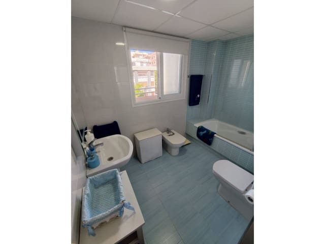2 bedroom Apartment for sale in Benalmádena with pool garage - € 450,000 (Ref: 10165932)