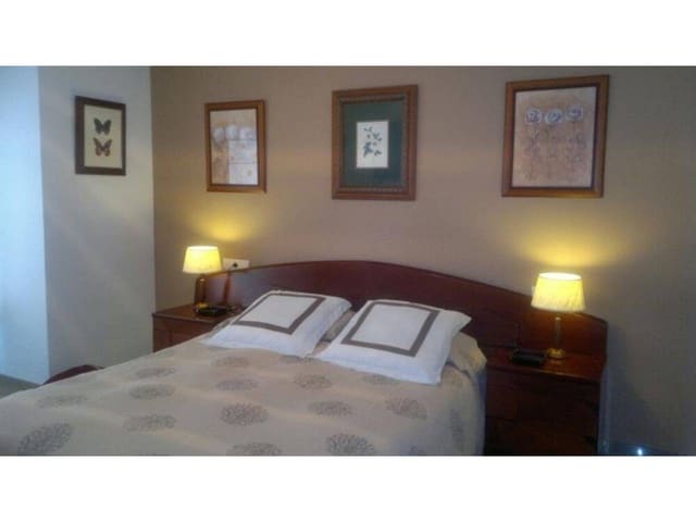 Appartement de 2 chambres à louer à Puerto Marina, Benalmádena avec piscine garage - 1 500 € (Ref: 4796461)