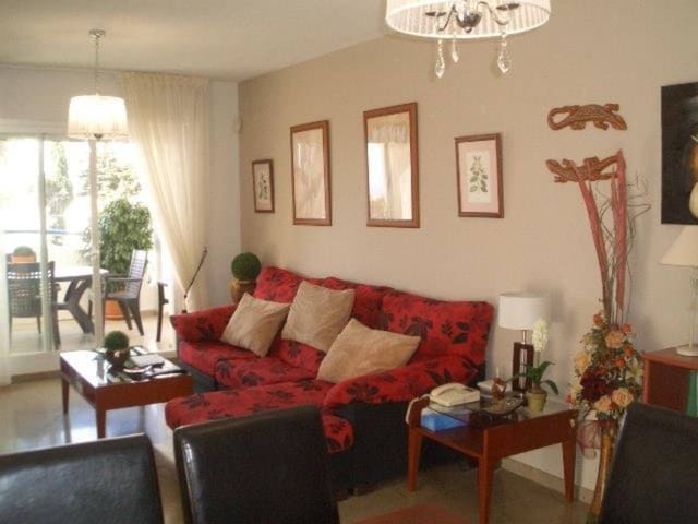 Appartement de 2 chambres à louer à Puerto Marina, Benalmádena avec piscine garage - 1 500 € (Ref: 4796461)