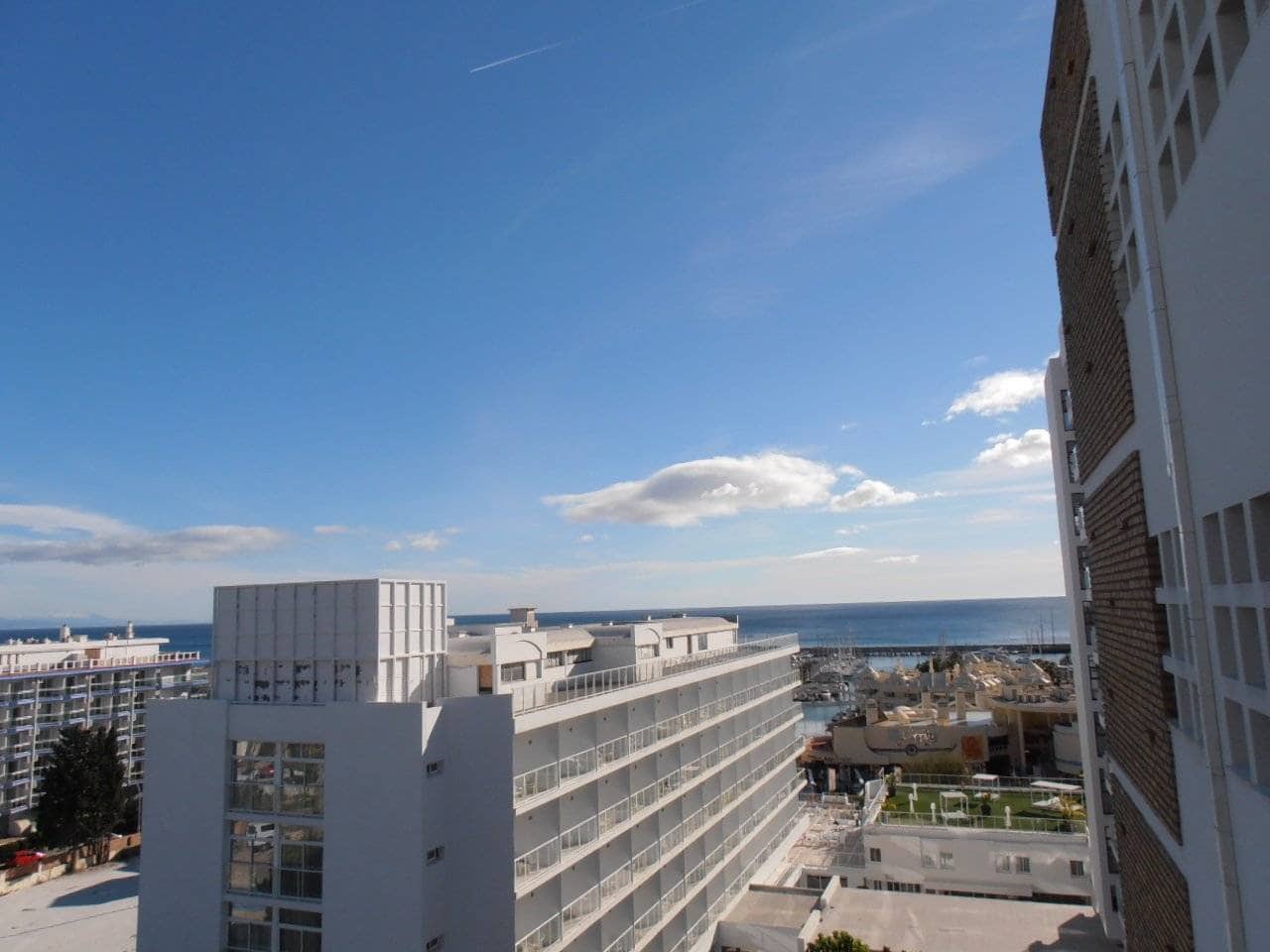 1 slaapkamer Flat te huur in Benalmadena met zwembad - € 1.250 (Ref: 4853640)