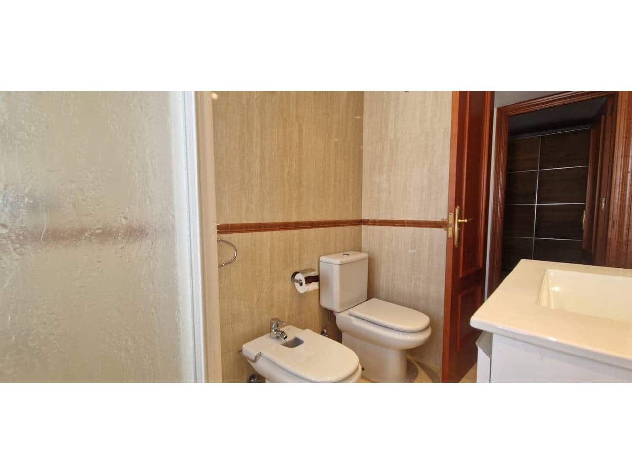 1 slaapkamer Flat te huur in Benalmadena met zwembad - € 1.250 (Ref: 4853640)