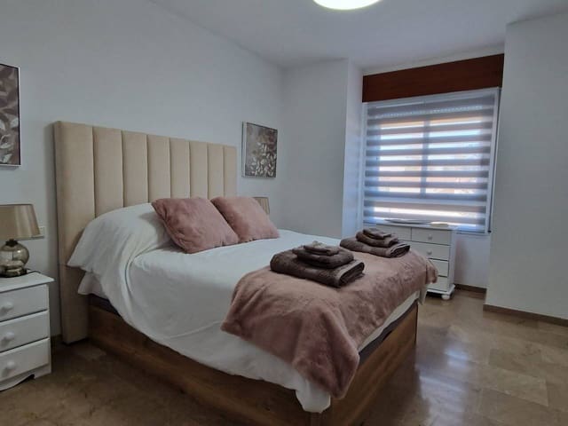 2 soverom Leilighet til leie i Benalmádena med svømmebasseng garasje - € 1 600 (Ref: 5158366)