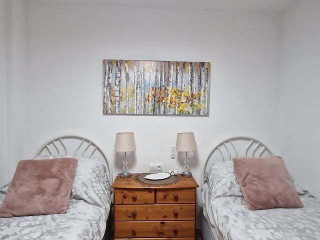 2 soverom Leilighet til leie i Benalmádena med svømmebasseng garasje - € 1 600 (Ref: 5158366)