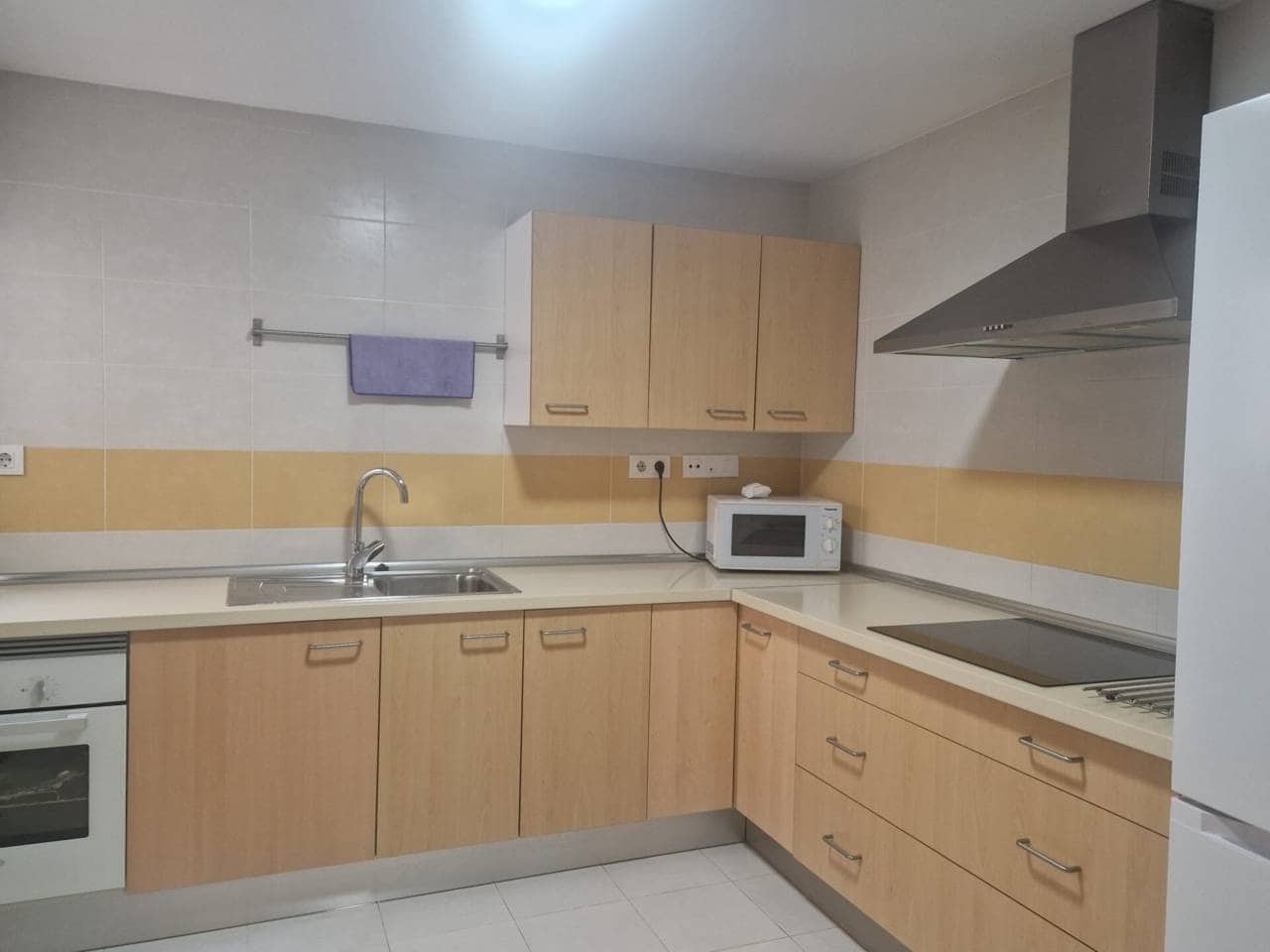 3 bedroom Flat for rent in Benalmadena with pool garage - € 2,000 (Ref: 5732295)