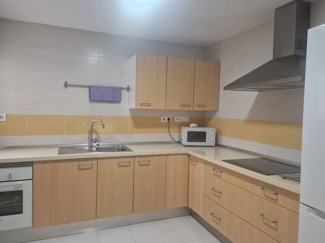 3 quarto Apartamento para arrendar em Benalmádena com piscina garagem - 2 000 € (Ref: 5732295)