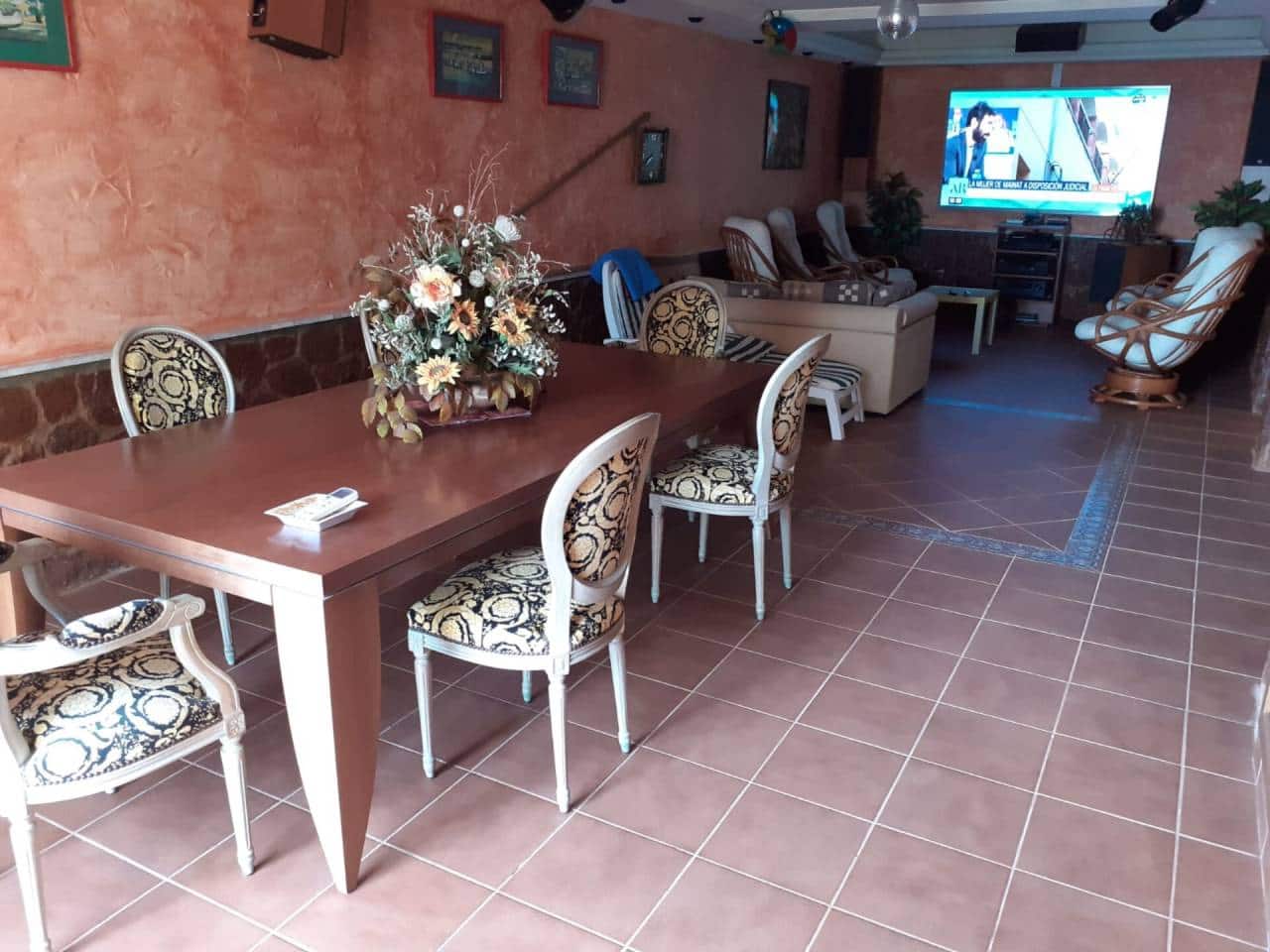 6 bedroom Villa for sale in Benalmadena with pool garage - € 2,000,000 (Ref: 5737409)