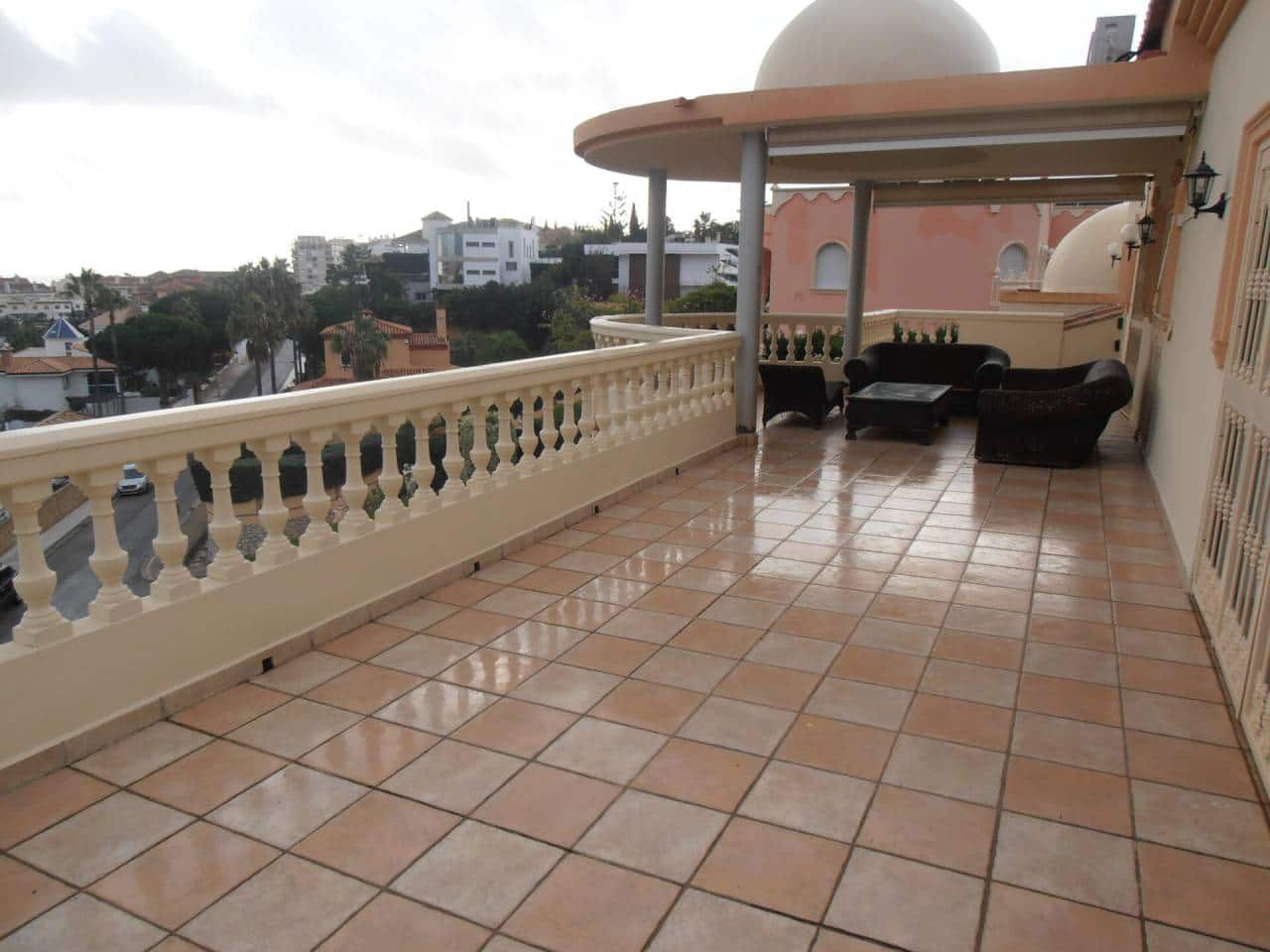 6 bedroom Villa for sale in Benalmadena with pool garage - € 2,000,000 (Ref: 5737409)