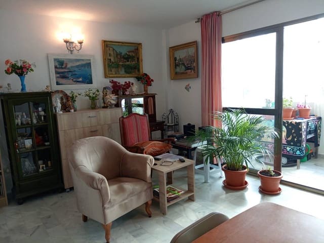 1 Zimmer Apartment zu verkaufen in Torremolinos mit Pool - 240.000 € (Ref: 5859021)