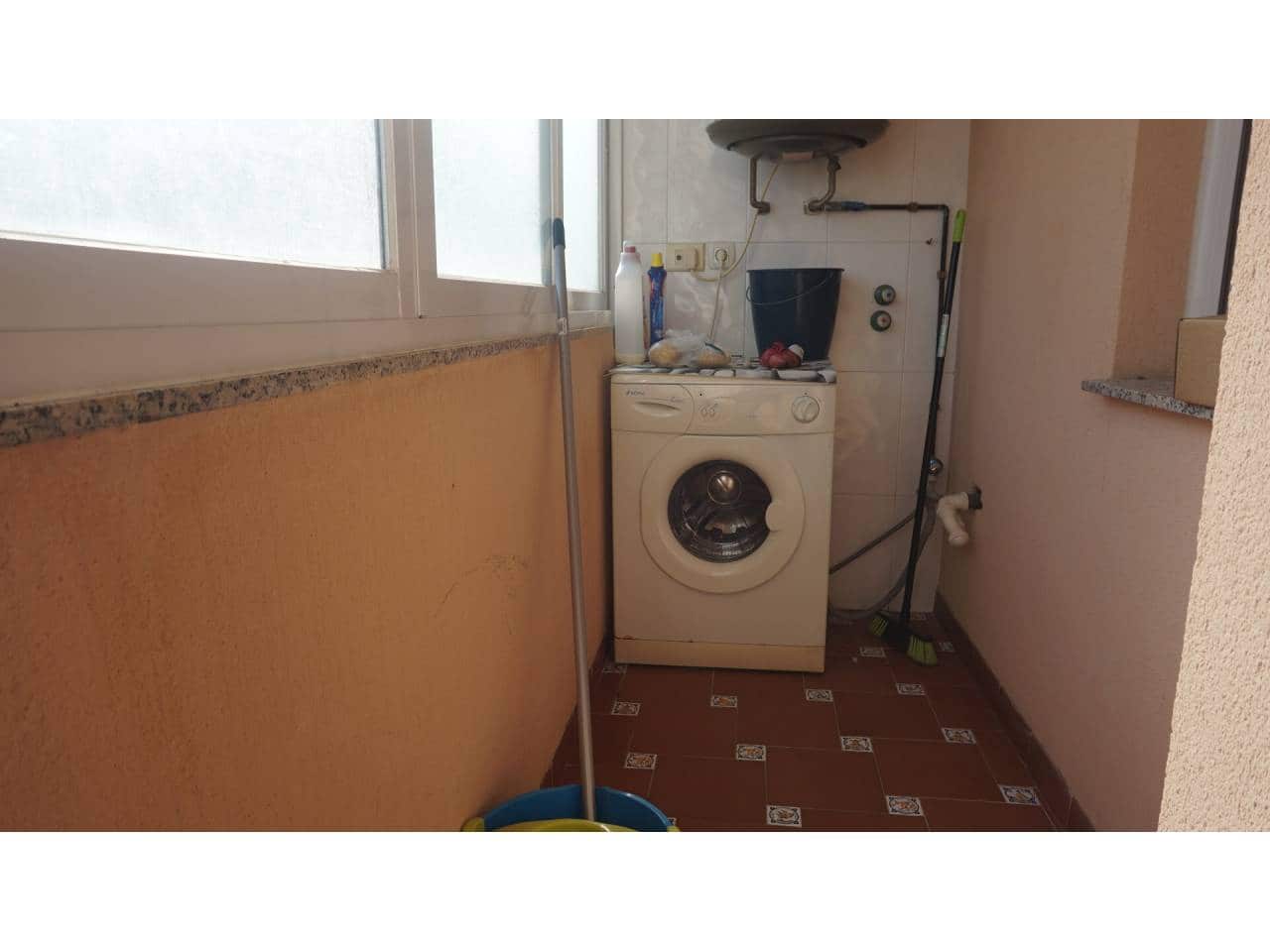 3 bedroom Apartment for sale in Benalmadena with pool garage - € 369,000 (Ref: 6618812)