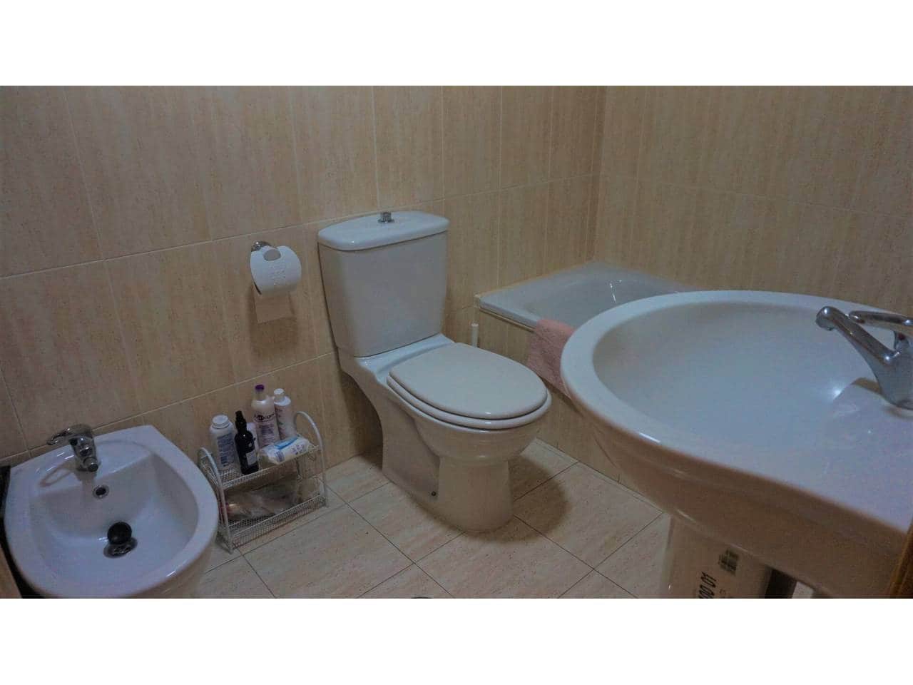 3 bedroom Apartment for sale in Benalmadena with pool garage - € 369,000 (Ref: 6618812)