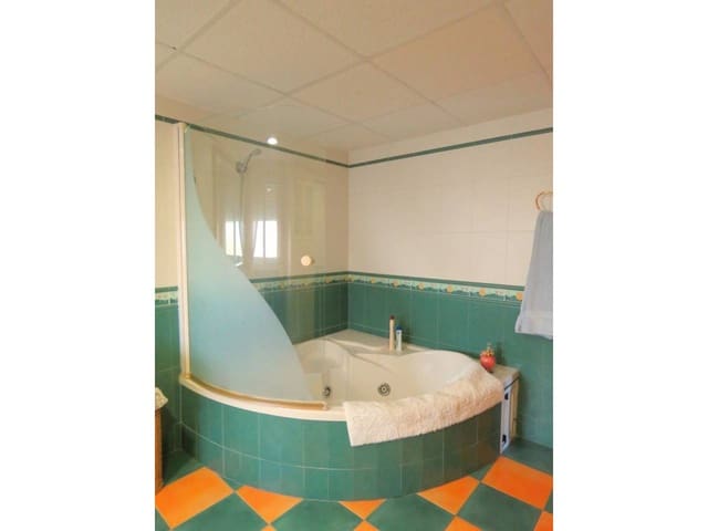 4 chambre Appartement à vendre à Puerto Marina, Benalmádena avec garage - 700 000 € (Ref: 7187465)