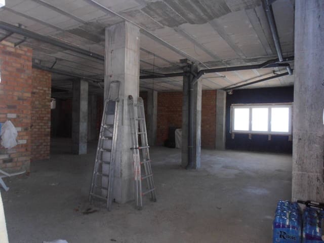 Local Commercial à louer à Puerto Marina, Benalmádena - 4 500 € (Ref: 7614213)