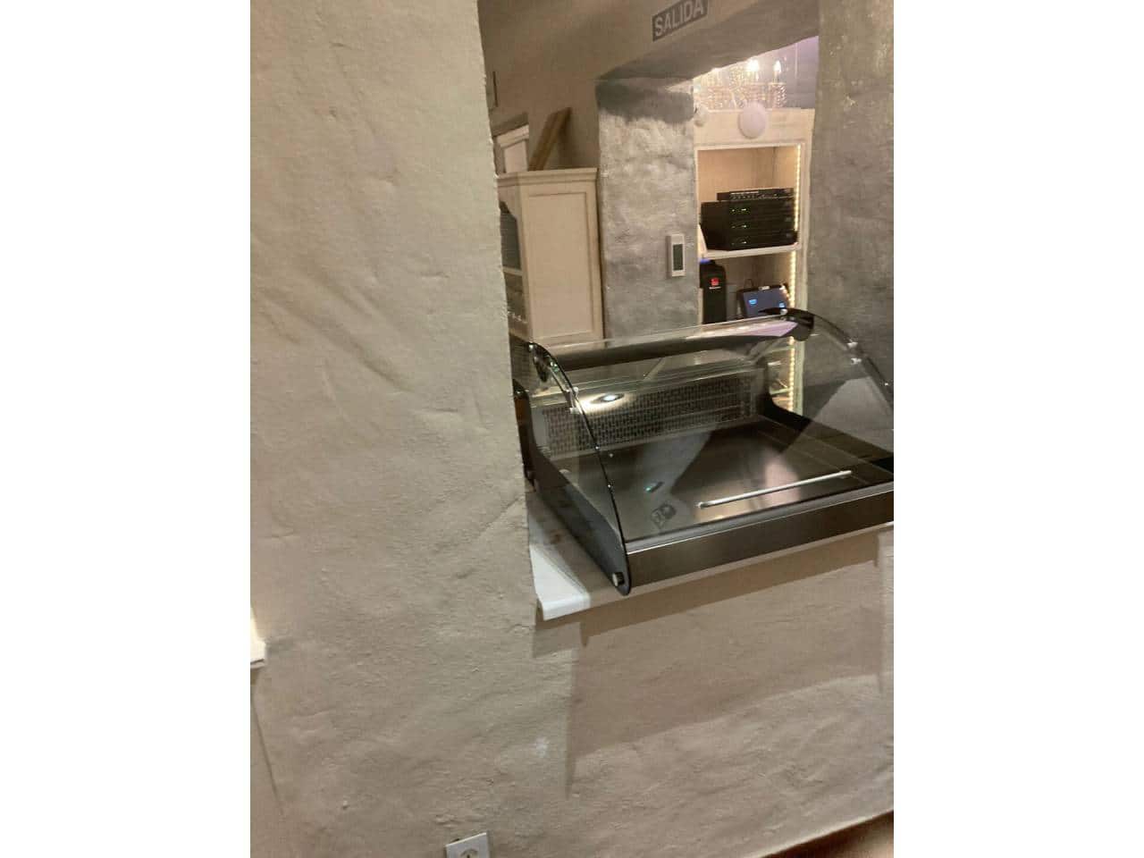 Restaurant/Bar til salg i El Paraiso - € 1.600.000 (Ref: 7622188)