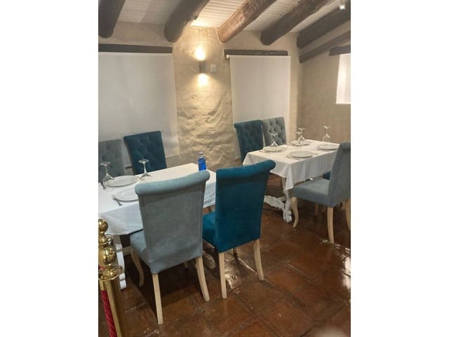 Restaurant/Bar til salgs i Estepona - € 1 600 000 (Ref: 7622188)