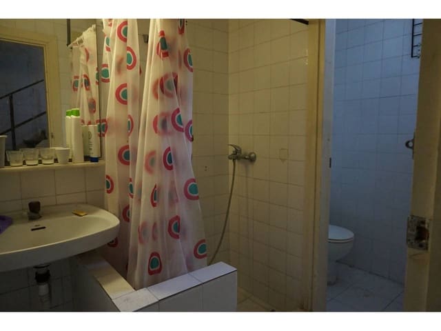 Kommersiell til salgs i Puerto Marina, Benalmádena - € 205 000 (Ref: 7642568)