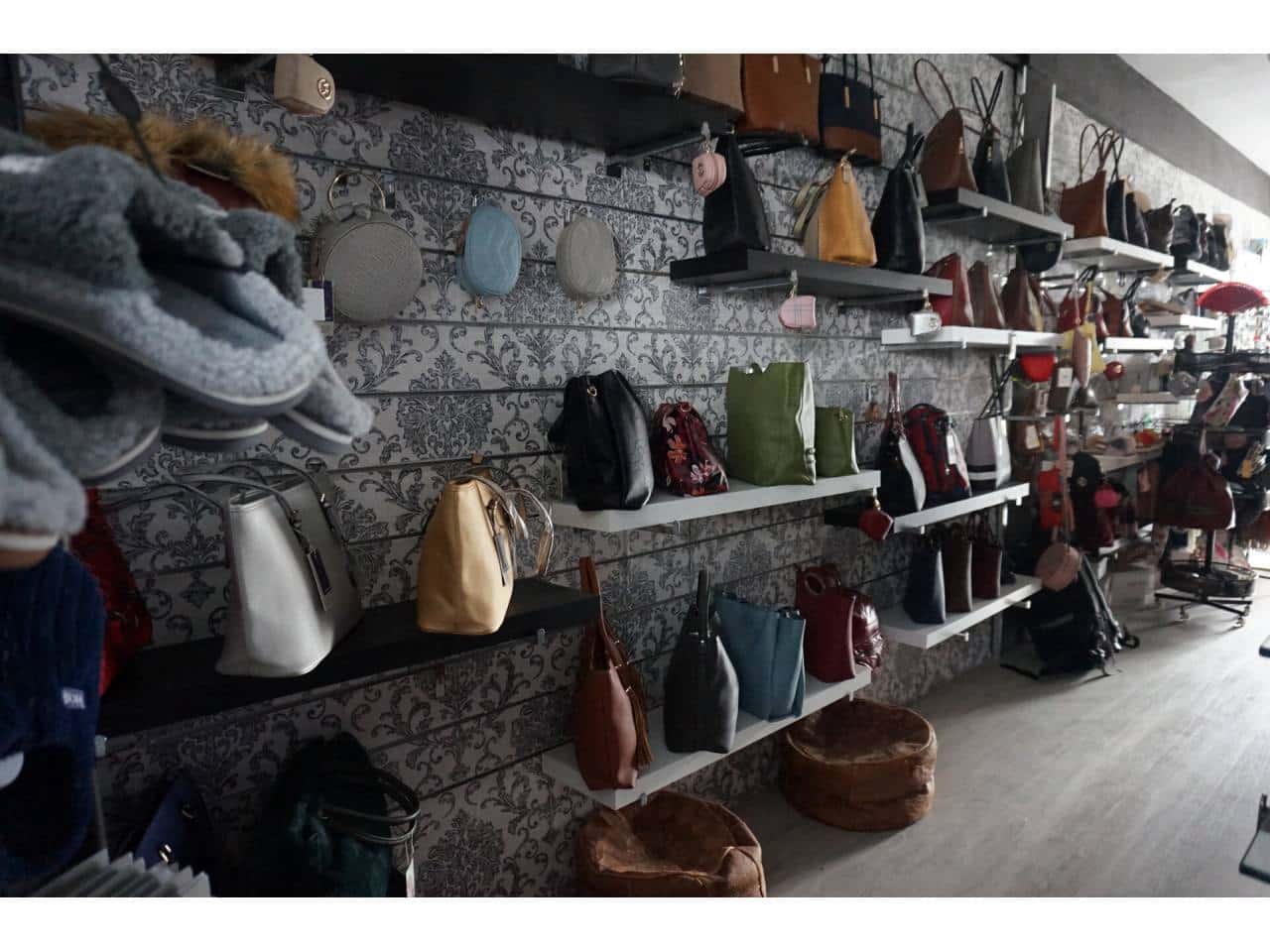 Kommersiell til salgs i Benalmadena - € 205 000 (Ref: 7642568)