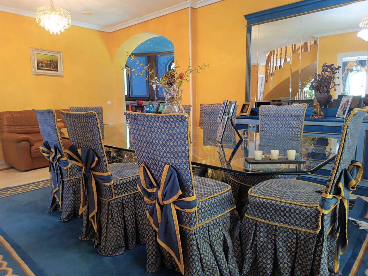 4 bedroom Villa for sale in Benalmadena with pool garage - € 1,750,000 (Ref: 7651727)