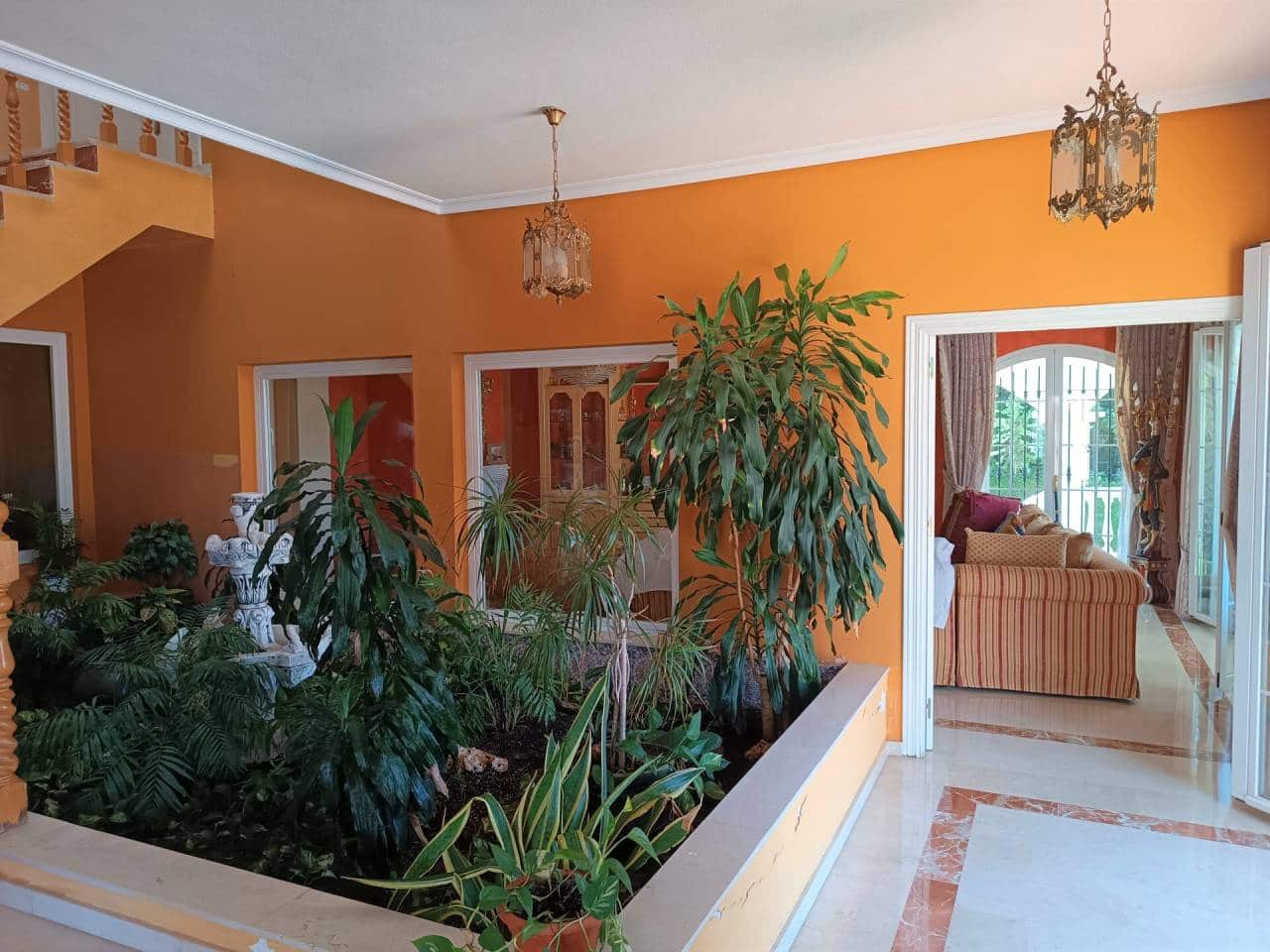 4 bedroom Villa for sale in Benalmadena with pool garage - € 1,750,000 (Ref: 7651727)