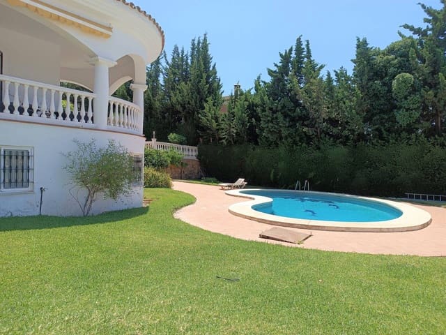 4 bedroom Villa for sale in Benalmádena with pool garage - € 1,750,000 (Ref: 7651727)