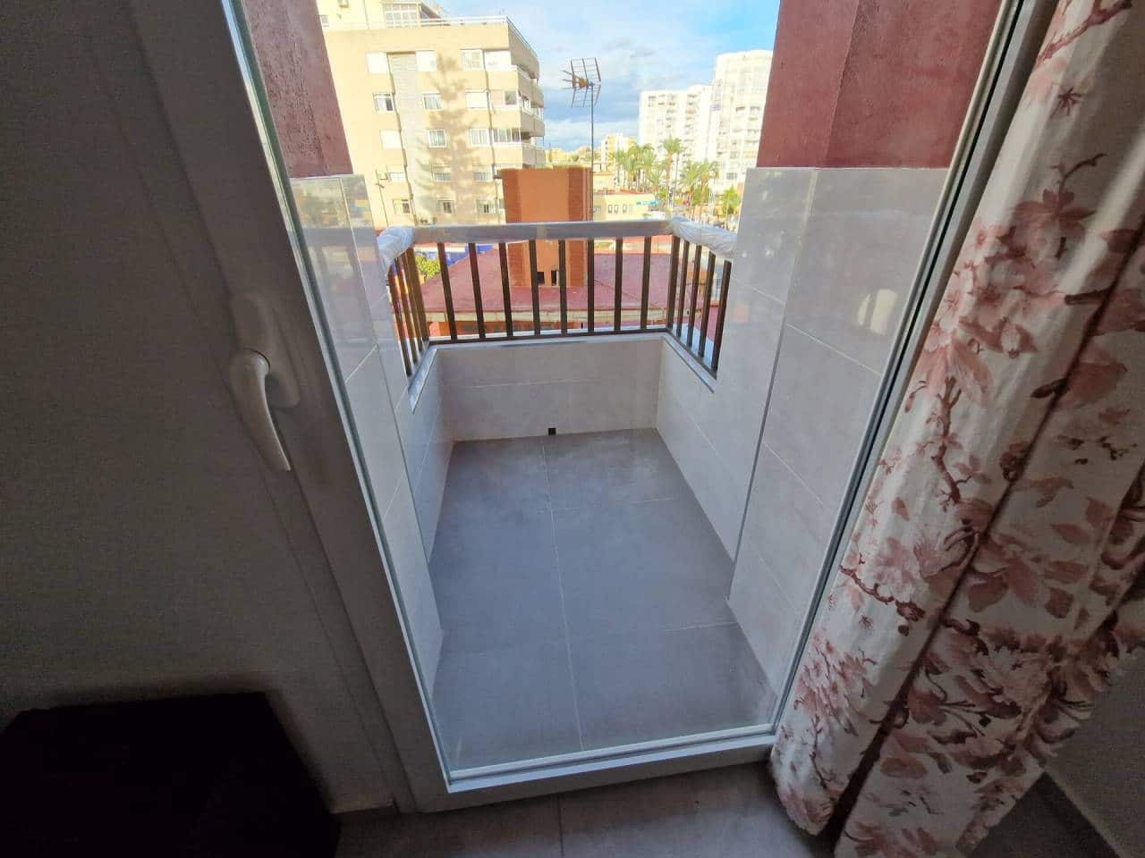 3 slaapkamer Flat te huur in Benalmadena met garage - € 1.600 (Ref: 7864197)