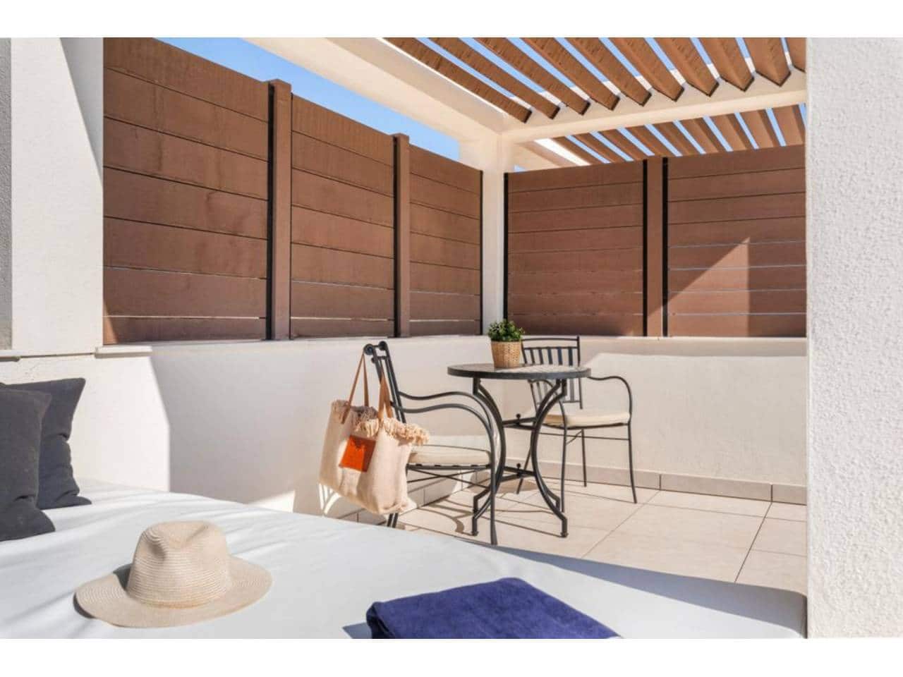 3 makuuhuone Kattohuoneisto myytävänä paikassa La Cala de Mijas mukana uima-altaan 
autotalli - 780 000 € (Ref: 8004676)