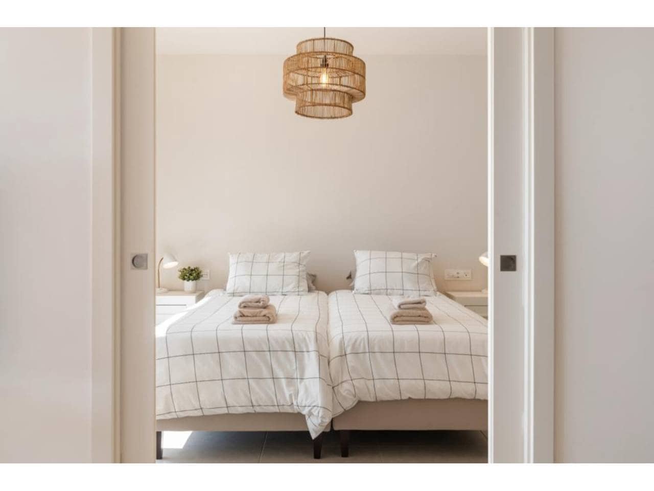 3 makuuhuone Kattohuoneisto myytävänä paikassa La Cala de Mijas mukana uima-altaan 
autotalli - 780 000 € (Ref: 8004676)