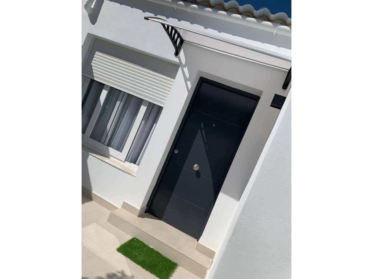 2 bedroom Villa for rent in Benalmadena - € 2,290 (Ref: 8020199)