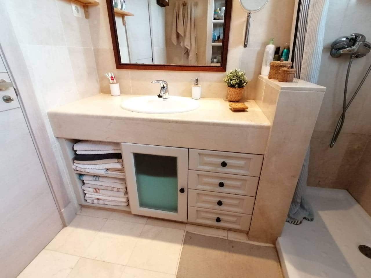 4 bedroom Townhouse for rent in Fuengirola with pool garage - € 2,900 (Ref: 8262895)