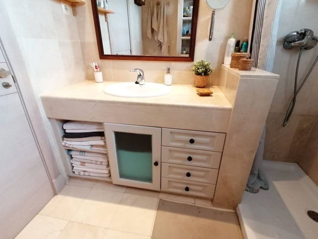 4 bedroom Townhouse for rent in Los Boliches , Fuengirola with pool garage - € 2,900 (Ref: 8262895)