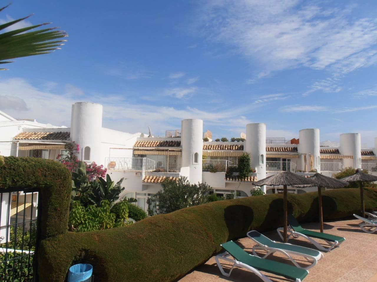 4 bedroom Townhouse for sale in Benalmadena with pool garage - € 589,000 (Ref: 8274420)