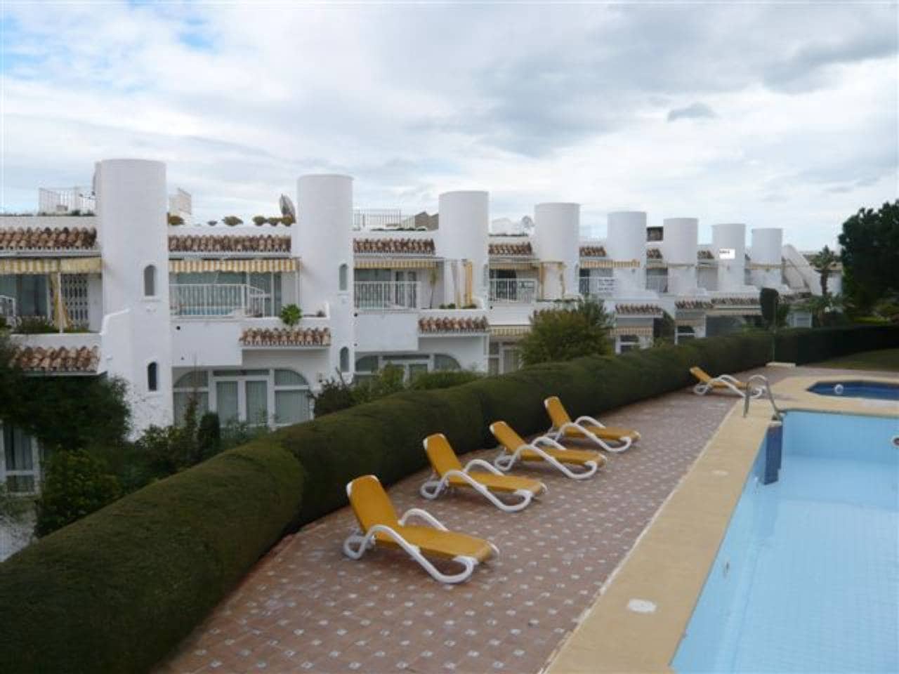 4 bedroom Townhouse for sale in Benalmadena with pool garage - € 589,000 (Ref: 8274420)