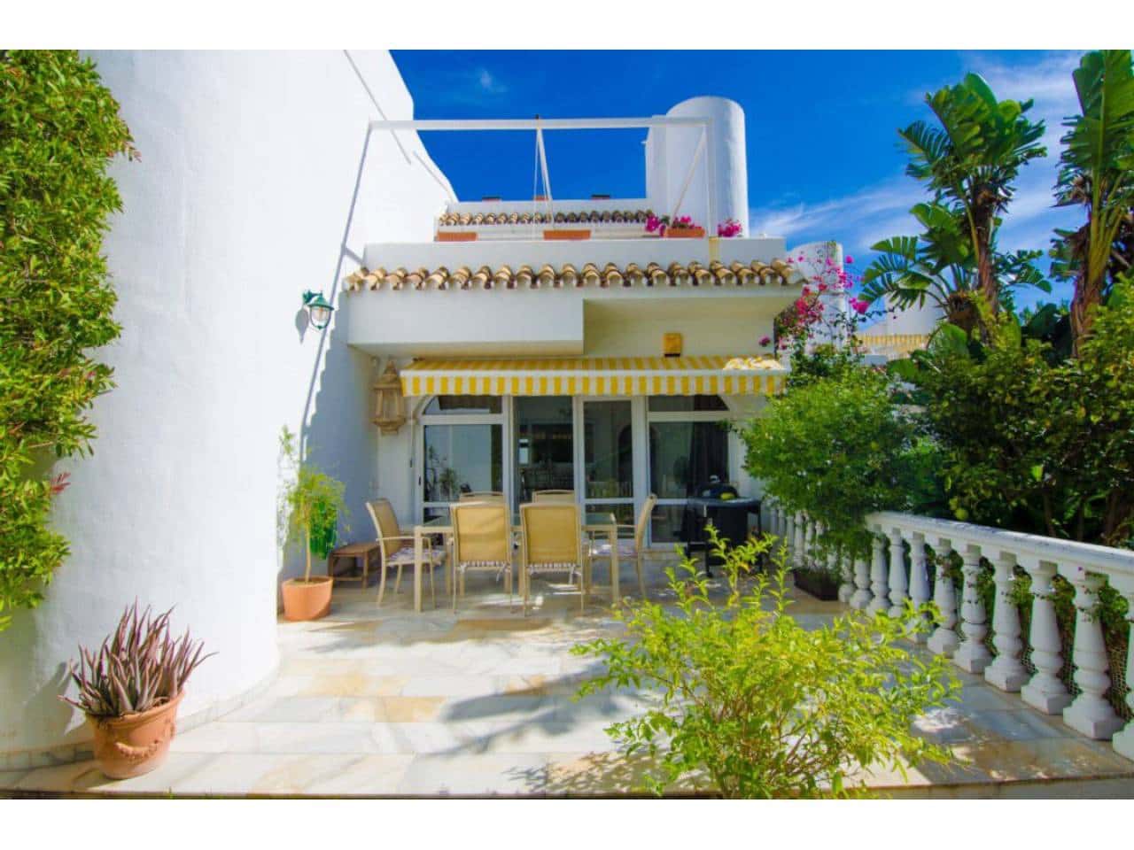 4 bedroom Townhouse for sale in Benalmadena with pool garage - € 599,000 (Ref: 8274420)