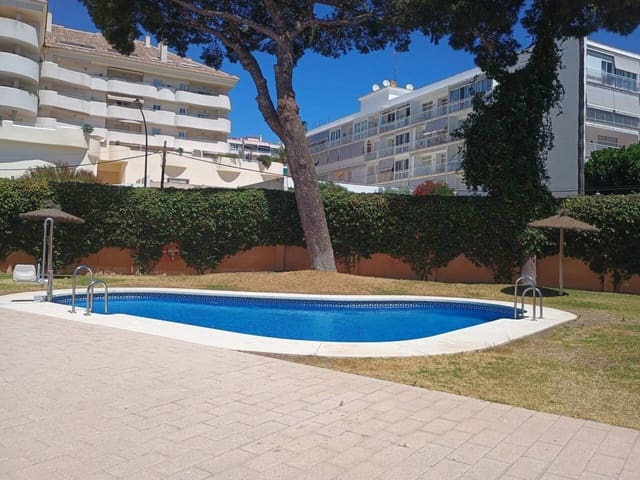 Apartamento de 2 habitaciones en Benalmádena en venta con piscina garaje - 450.000 € (Ref: 8315837)