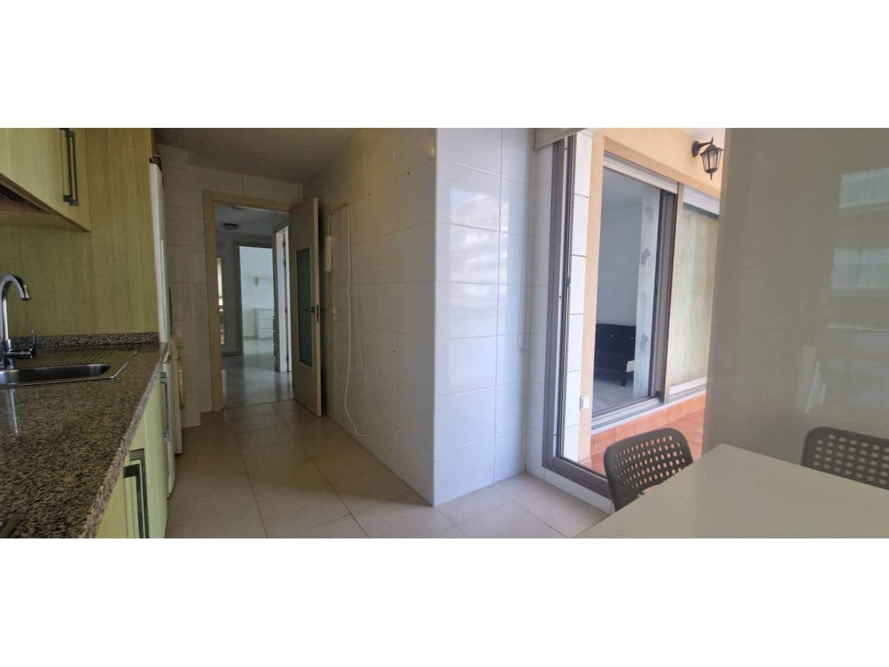 1 makuuhuone Huoneisto myytävänä paikassa Benalmadena mukana uima-altaan 
autotalli - 349 000 € (Ref: 8420776)