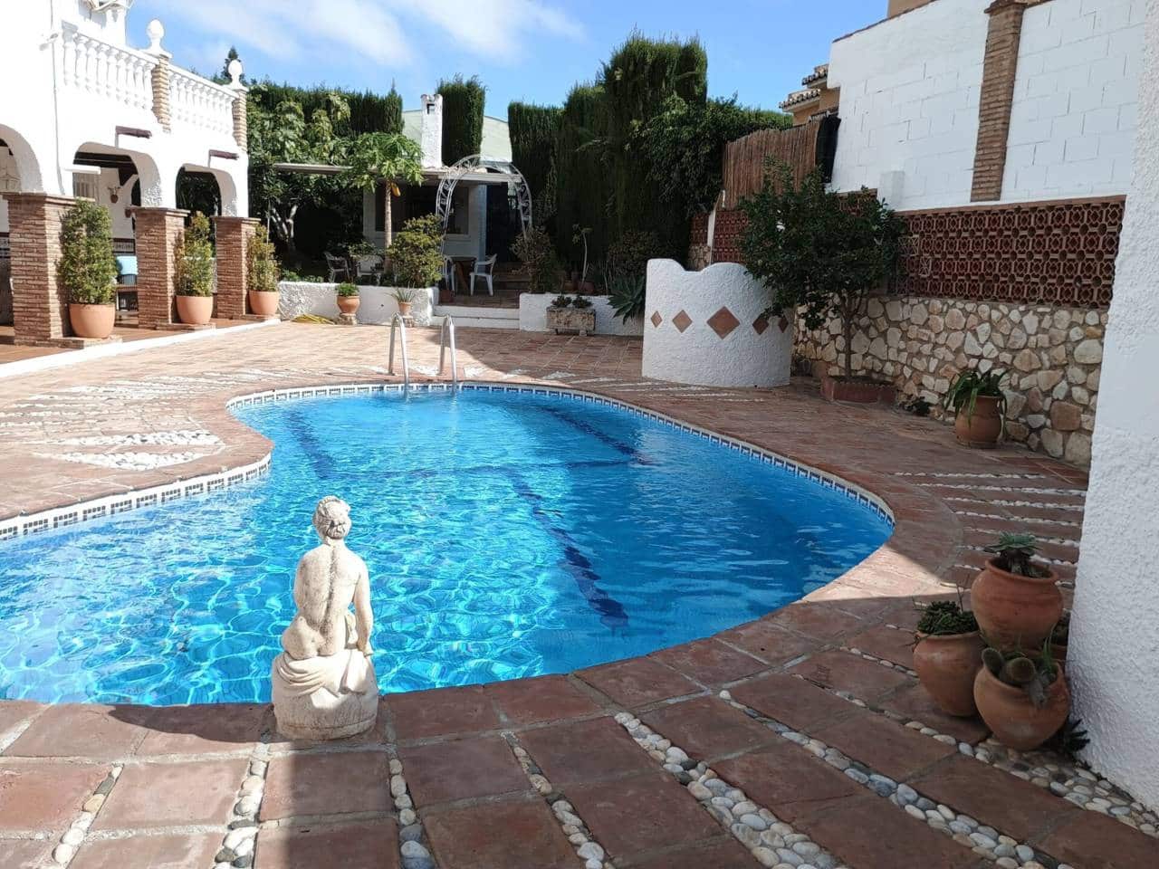 4 Zimmer Villa zu verkaufen in Benalmadena mit Pool Garage - 1.500.000 € (Ref: 8601086)