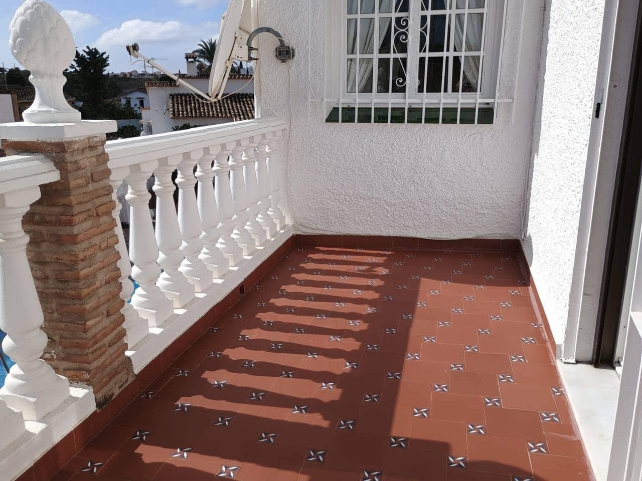 4 Zimmer Villa zu verkaufen in Benalmadena mit Pool Garage - 1.500.000 € (Ref: 8601086)