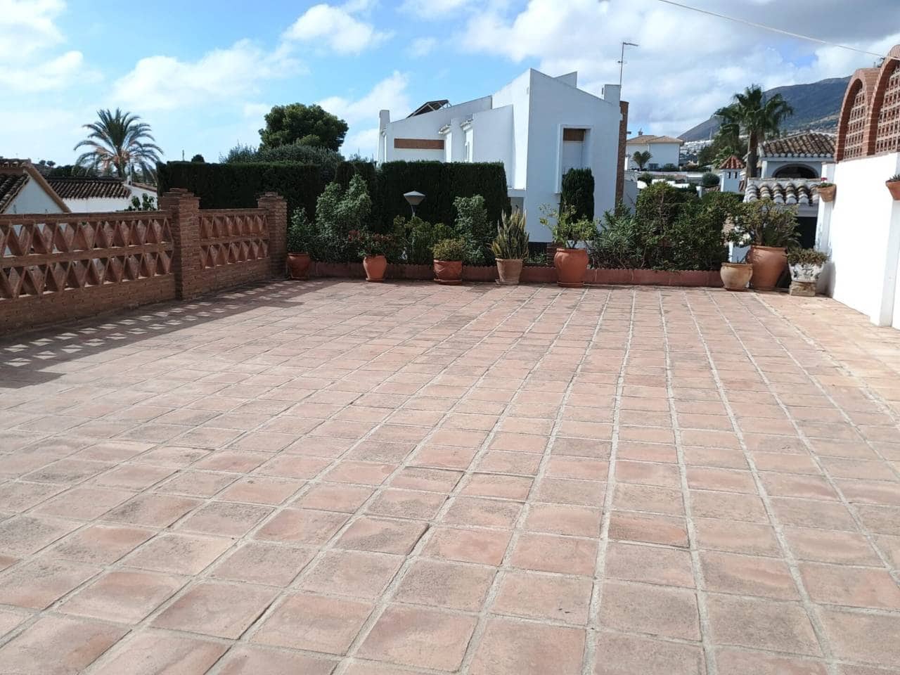 4 Zimmer Villa zu verkaufen in Benalmadena mit Pool Garage - 1.500.000 € (Ref: 8601086)