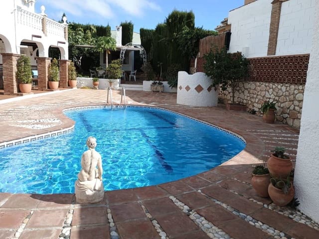 4 Zimmer Villa zu verkaufen in Benalmádena mit Pool Garage - 1.500.000 € (Ref: 8601086)