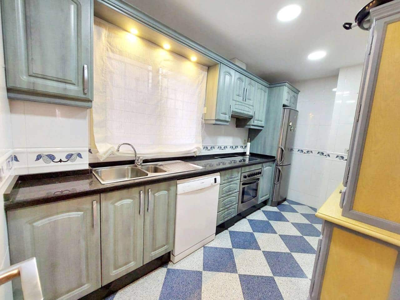 2 sovrum Lägenhet till salu i Benalmadena med pool garage - 420 000 € (Ref: 8619586)
